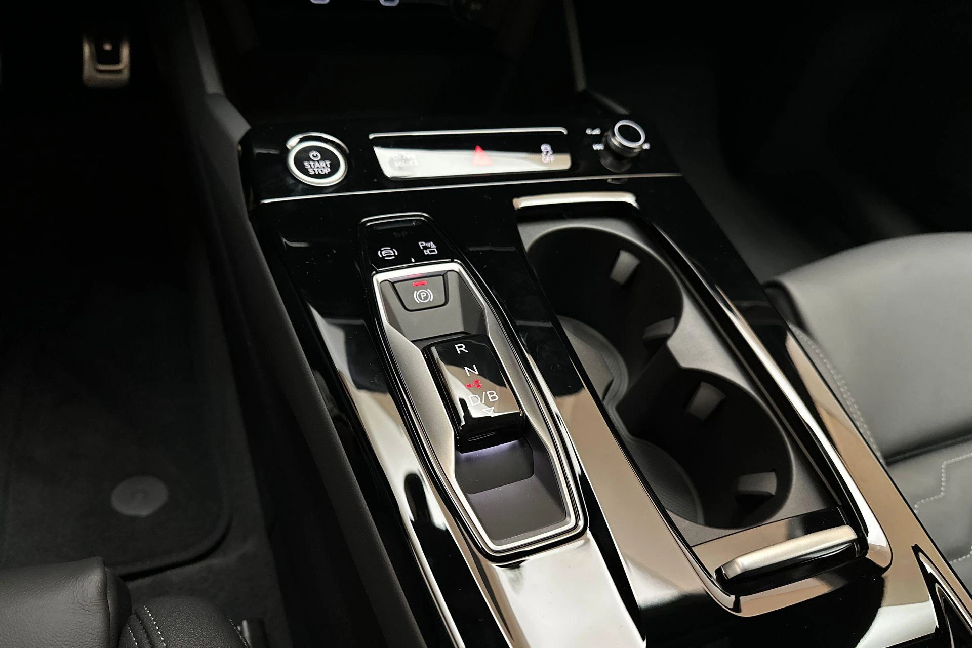 Hoofdafbeelding Audi A6 Avant e-tron