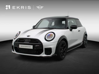 MINI 3-Deurs Cooper John Cooper Works + Pakket M + Driving Assistant + Glazen panoramadak + Parking Assistant + 17''