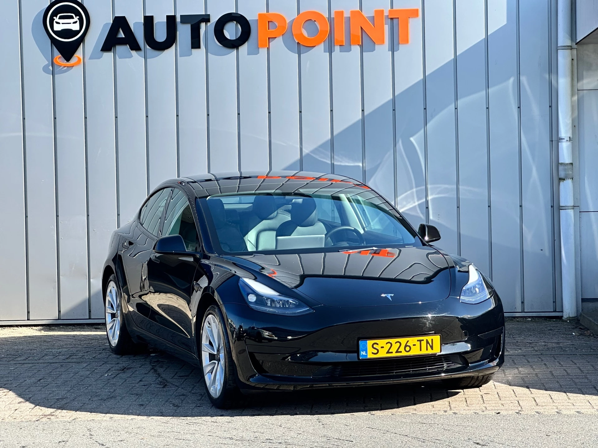 Hoofdafbeelding Tesla Model 3