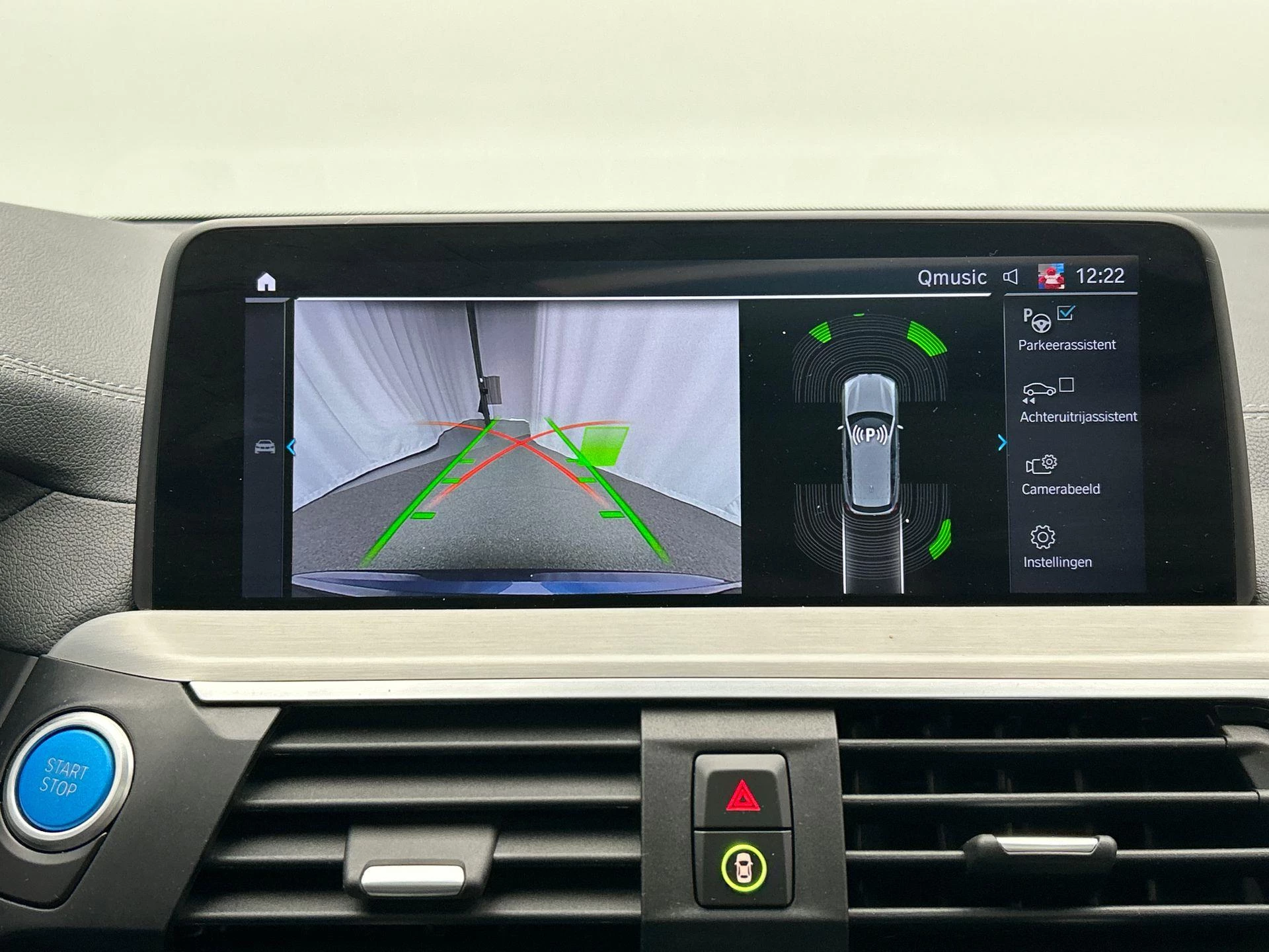 Hoofdafbeelding BMW iX3