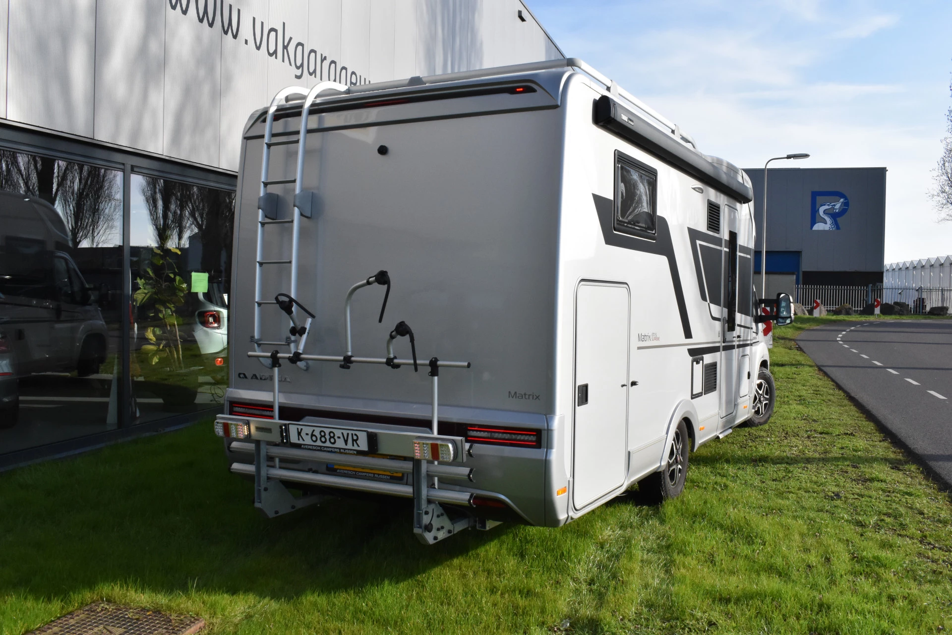 Hoofdafbeelding Adria MATRIX 670 SL