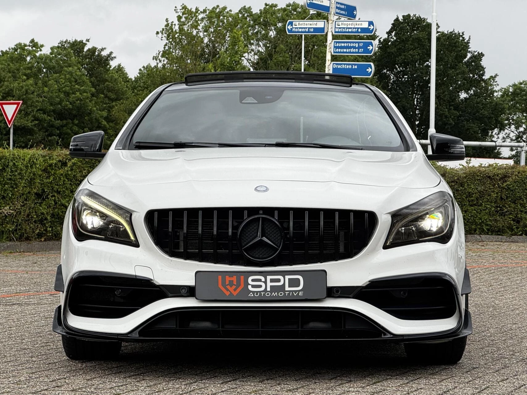 Hoofdafbeelding Mercedes-Benz CLA