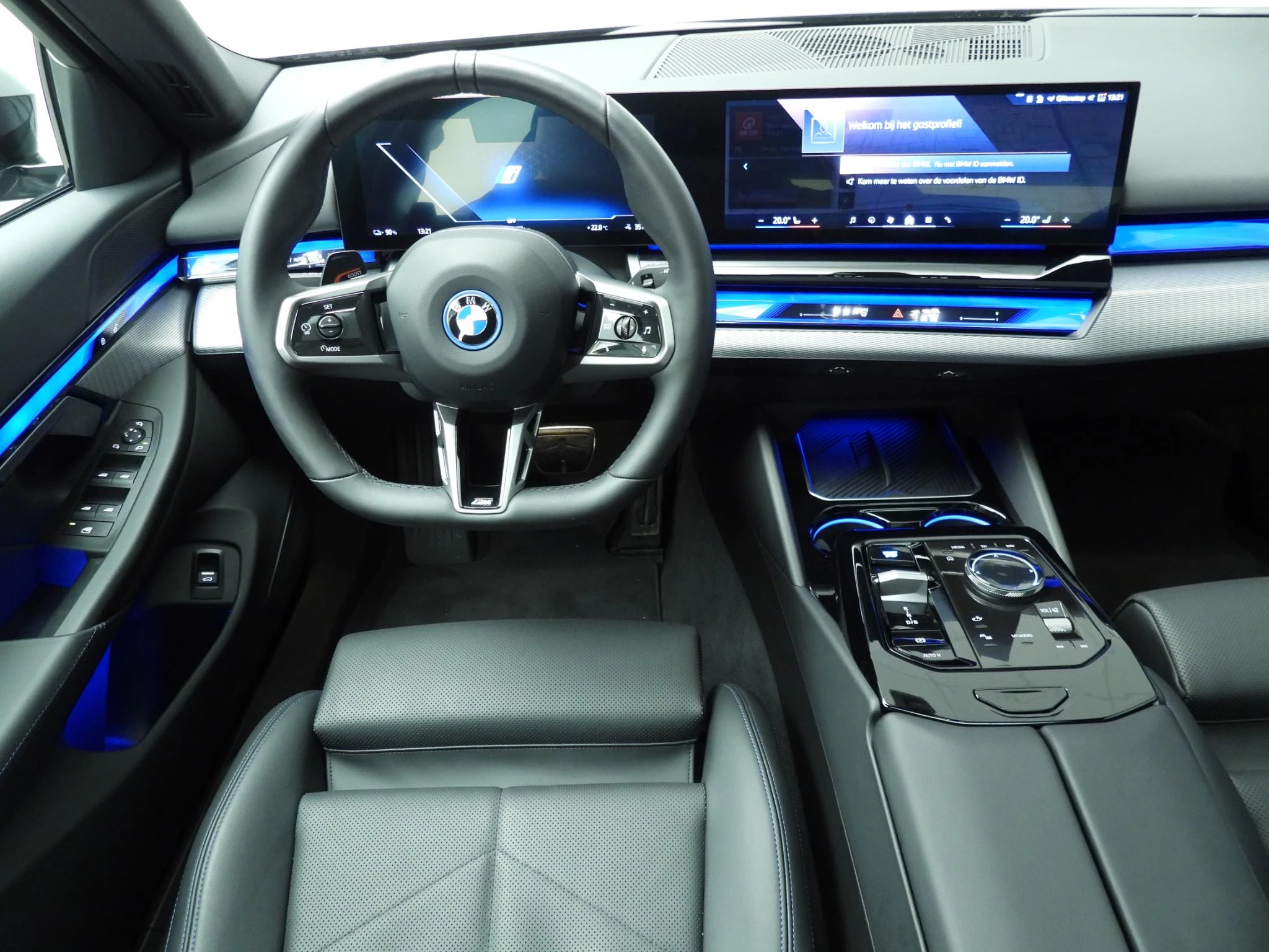 Hoofdafbeelding BMW i5