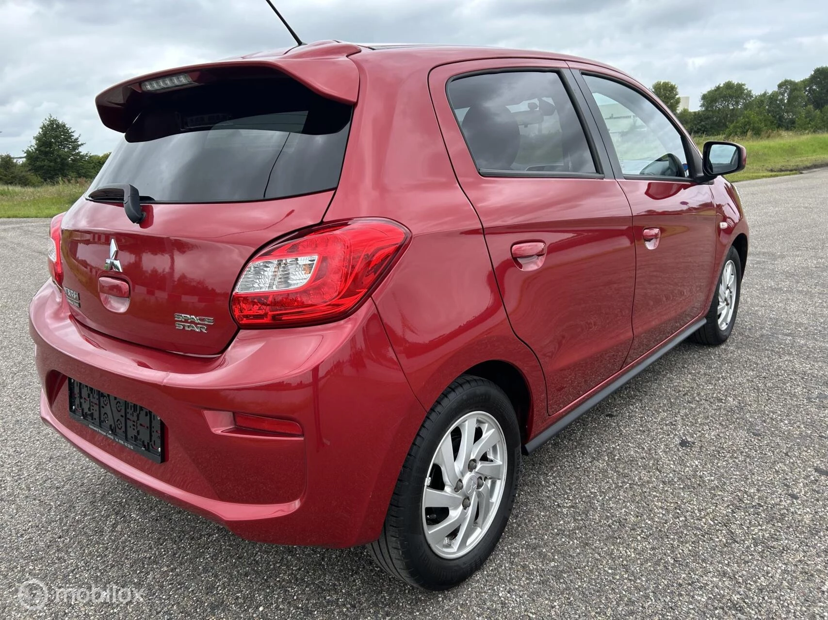 Hoofdafbeelding Mitsubishi Space Star