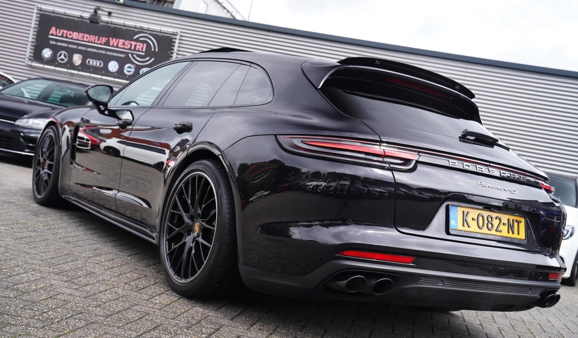 Hoofdafbeelding Porsche Panamera