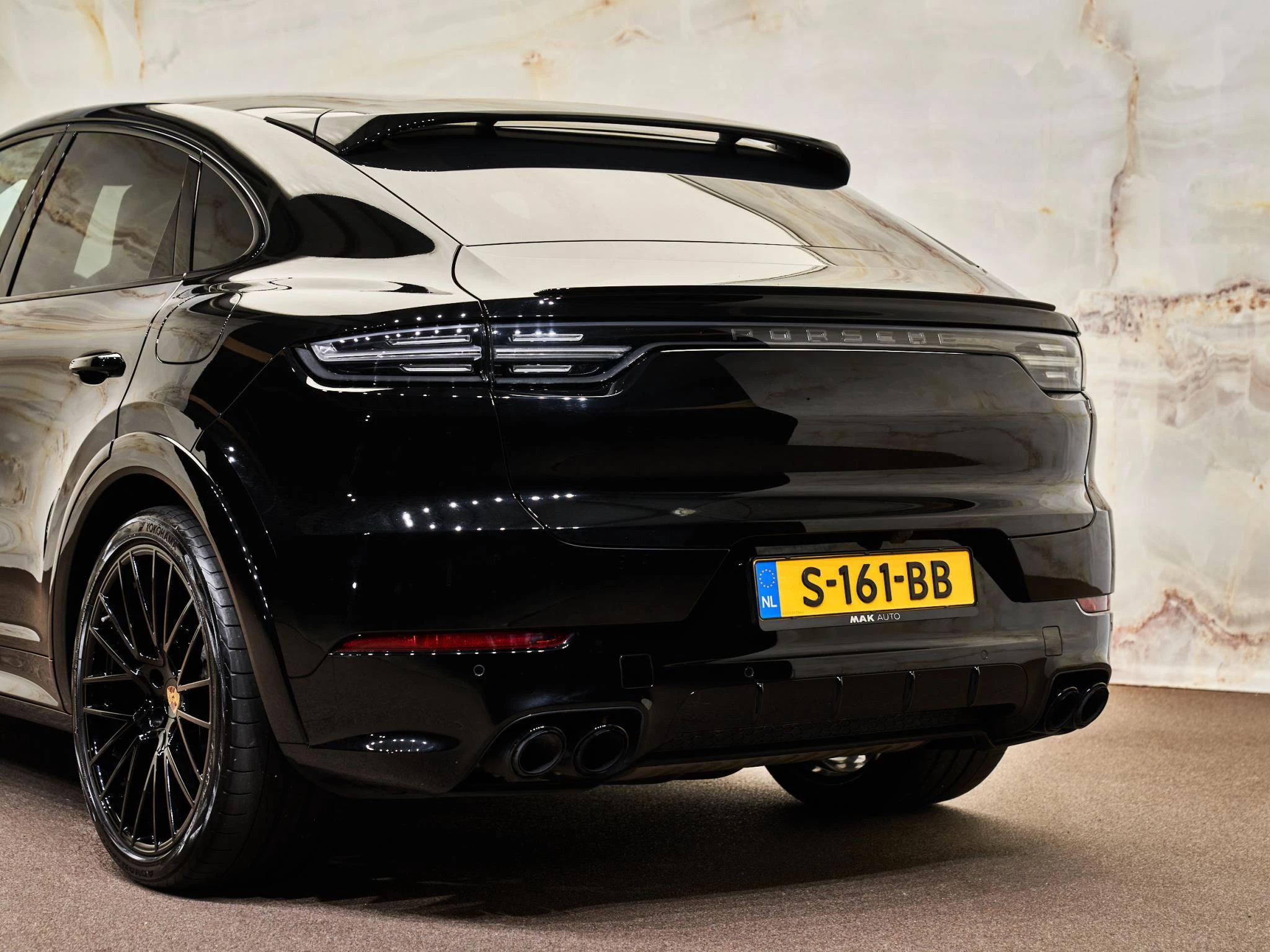 Hoofdafbeelding Porsche Cayenne