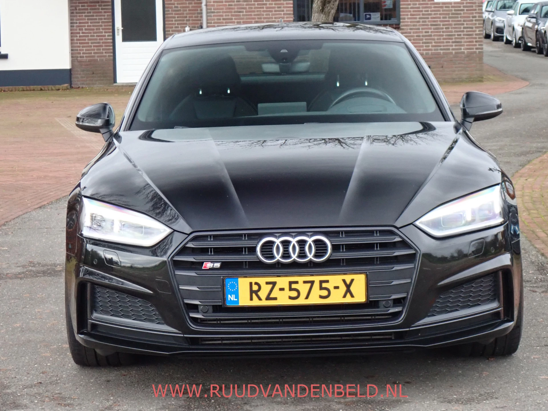 Hoofdafbeelding Audi S5