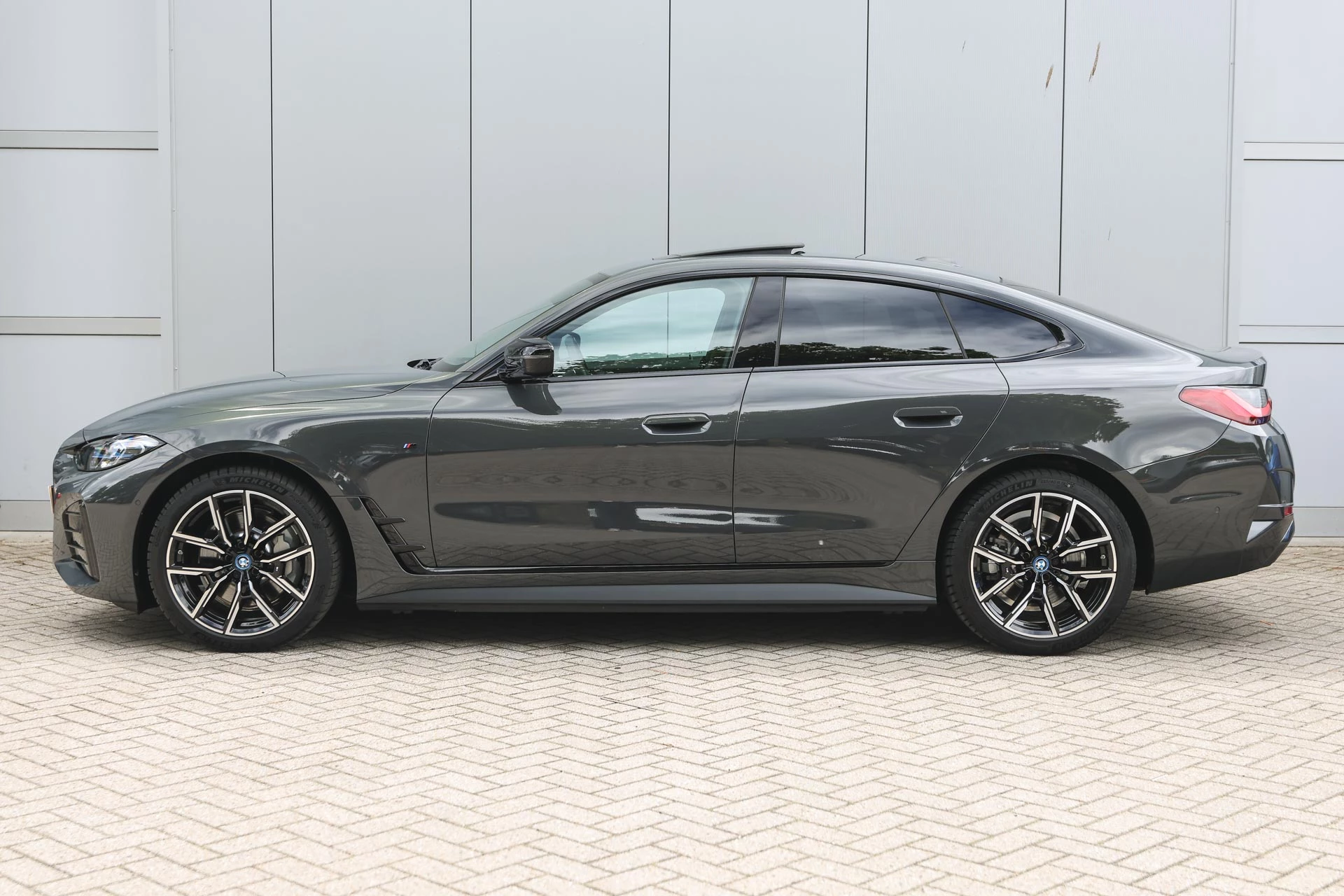 Hoofdafbeelding BMW i4