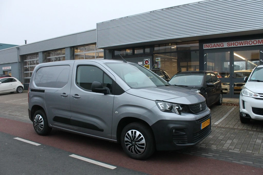 Hoofdafbeelding Peugeot Partner