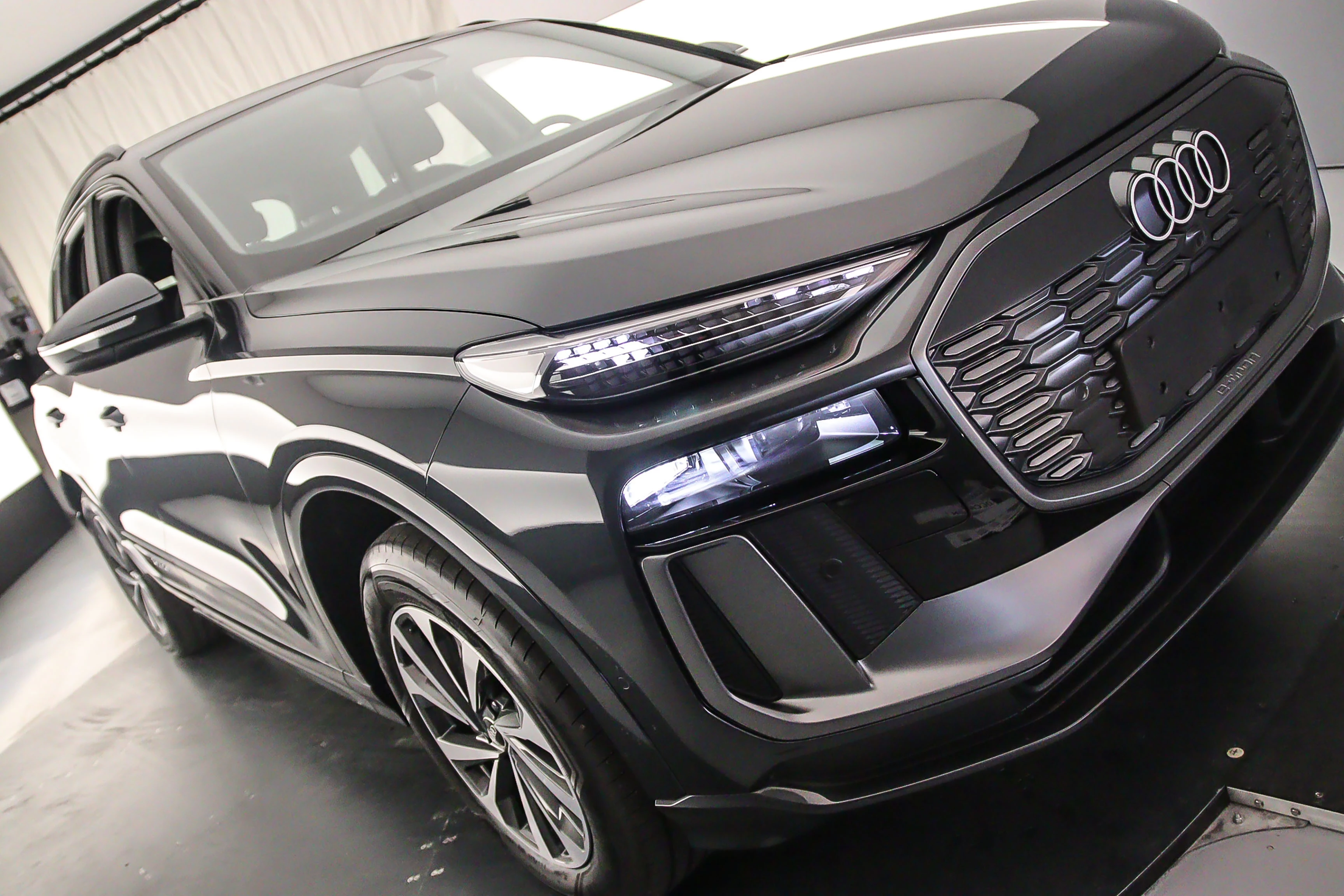 Hoofdafbeelding Audi Q6 e-tron