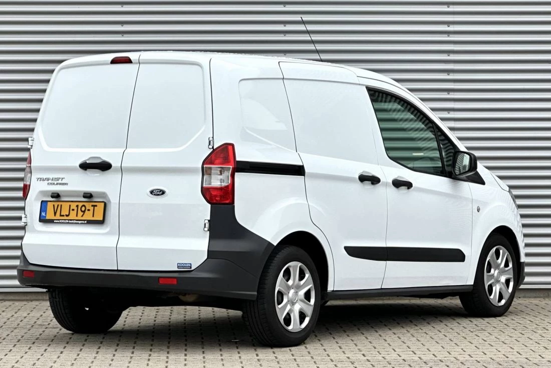 Hoofdafbeelding Ford Transit Courier