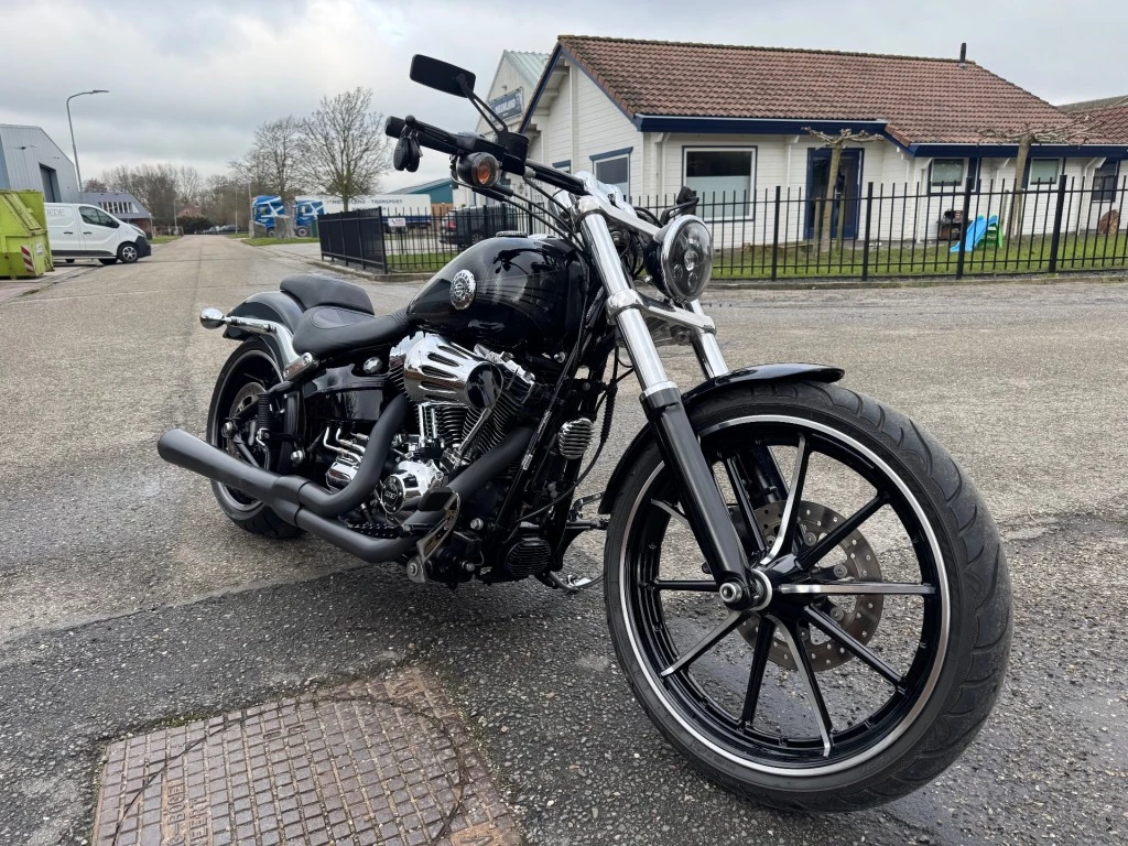 Hoofdafbeelding Harley-Davidson Breakout