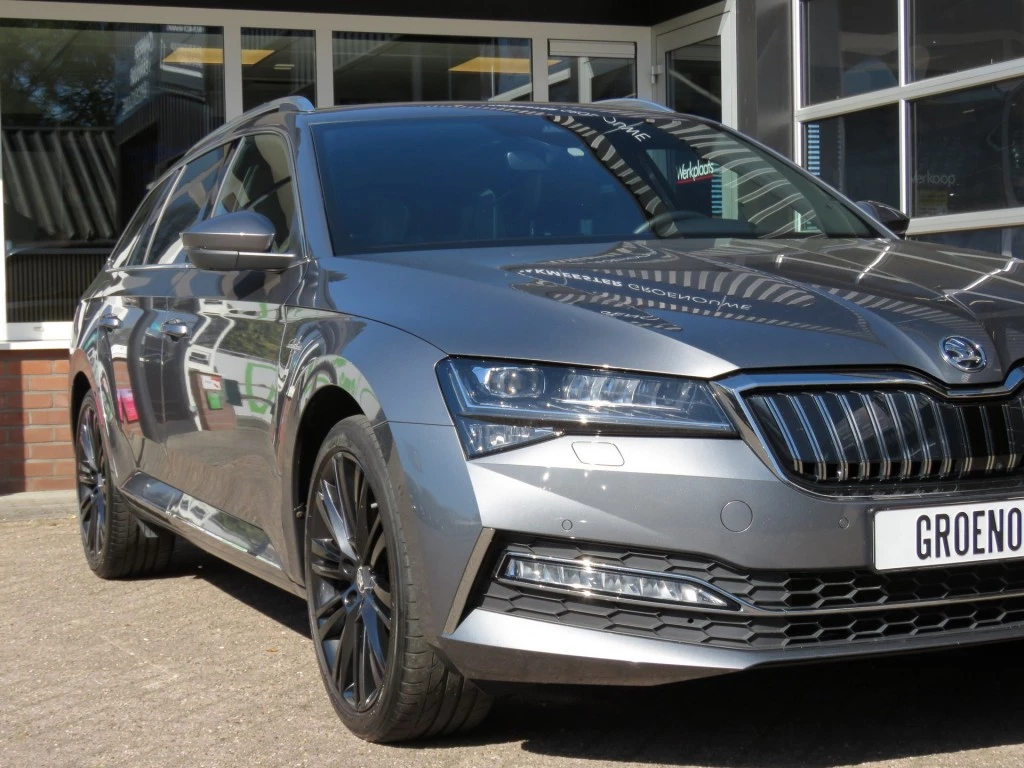 Hoofdafbeelding Škoda Superb