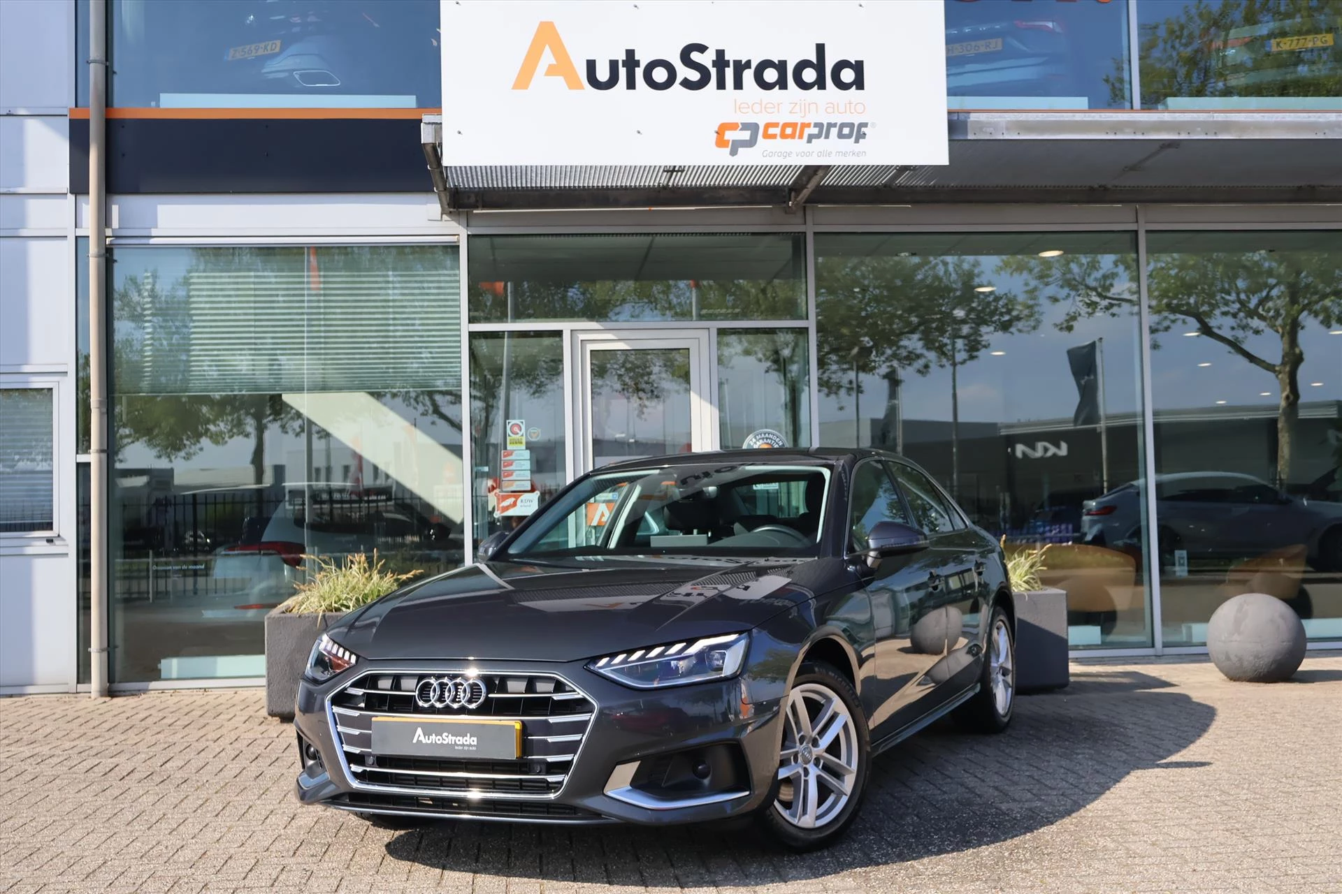 Hoofdafbeelding Audi A4