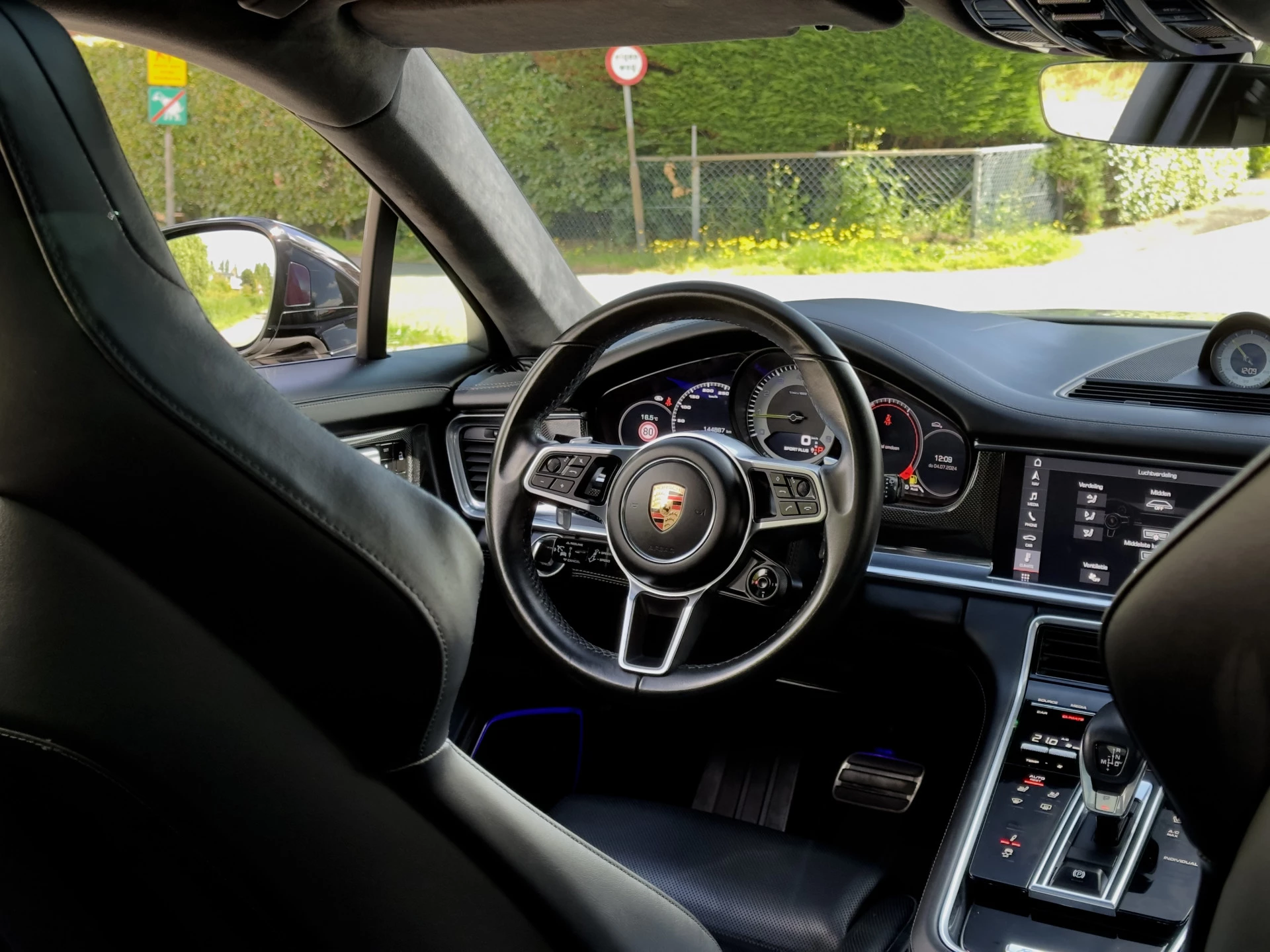 Hoofdafbeelding Porsche Panamera