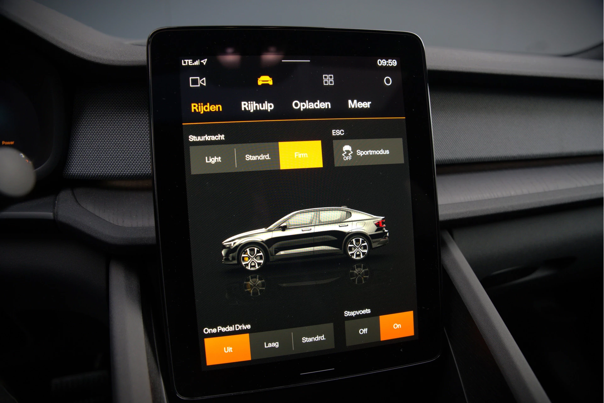 Hoofdafbeelding Polestar 2