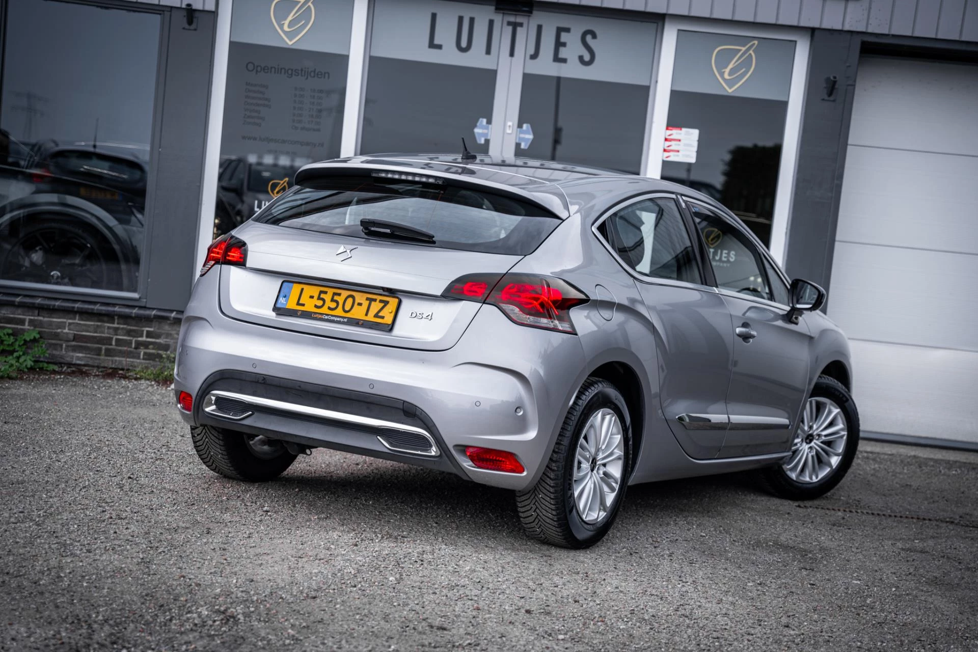Hoofdafbeelding DS DS 4