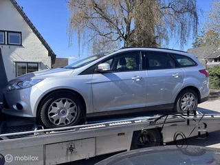Ford Focus Wagon 1.0 EcoBoost Edition EXPORTKOOPJE LEES TEKST