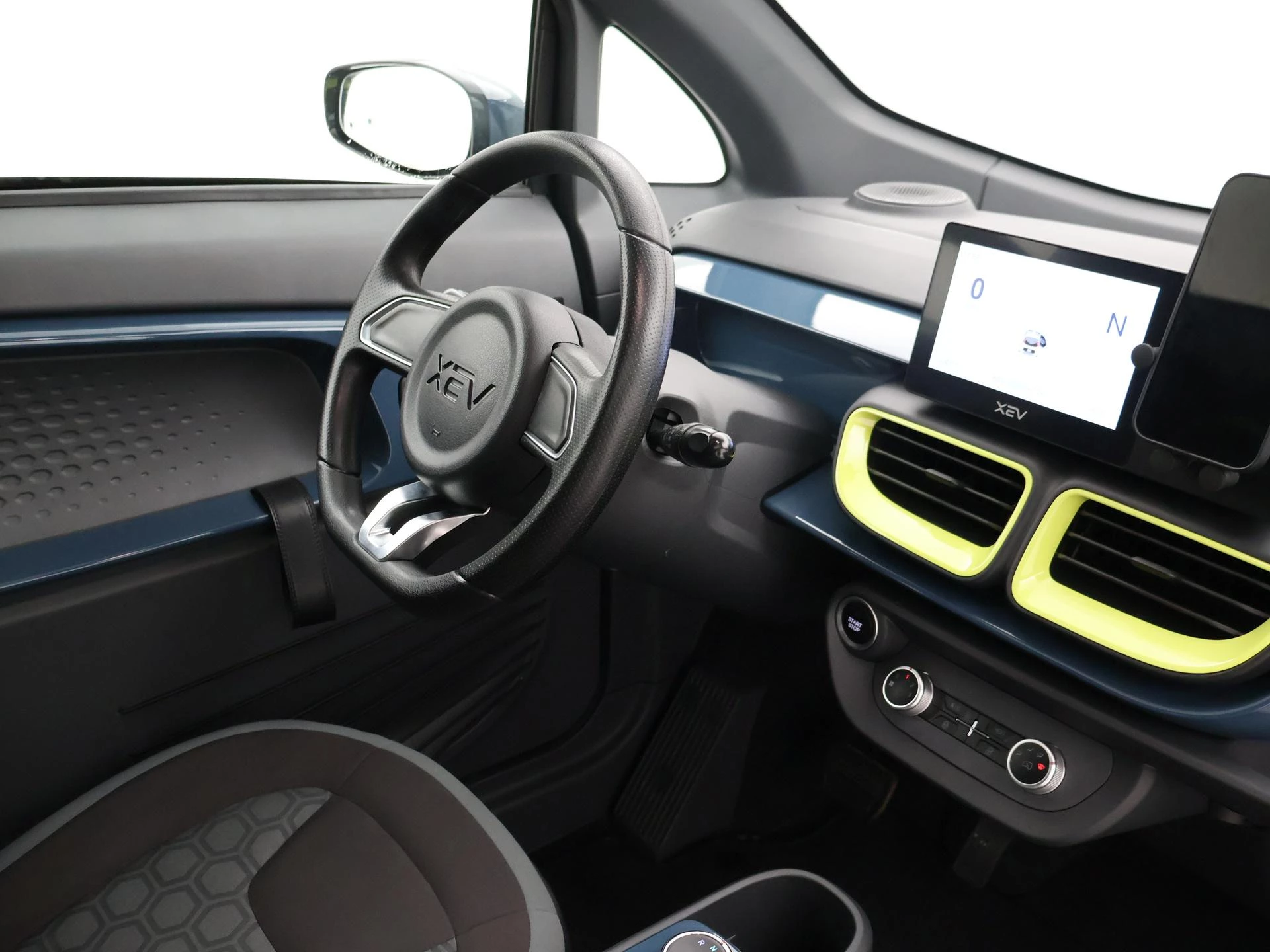 Hoofdafbeelding XEV Yoyo