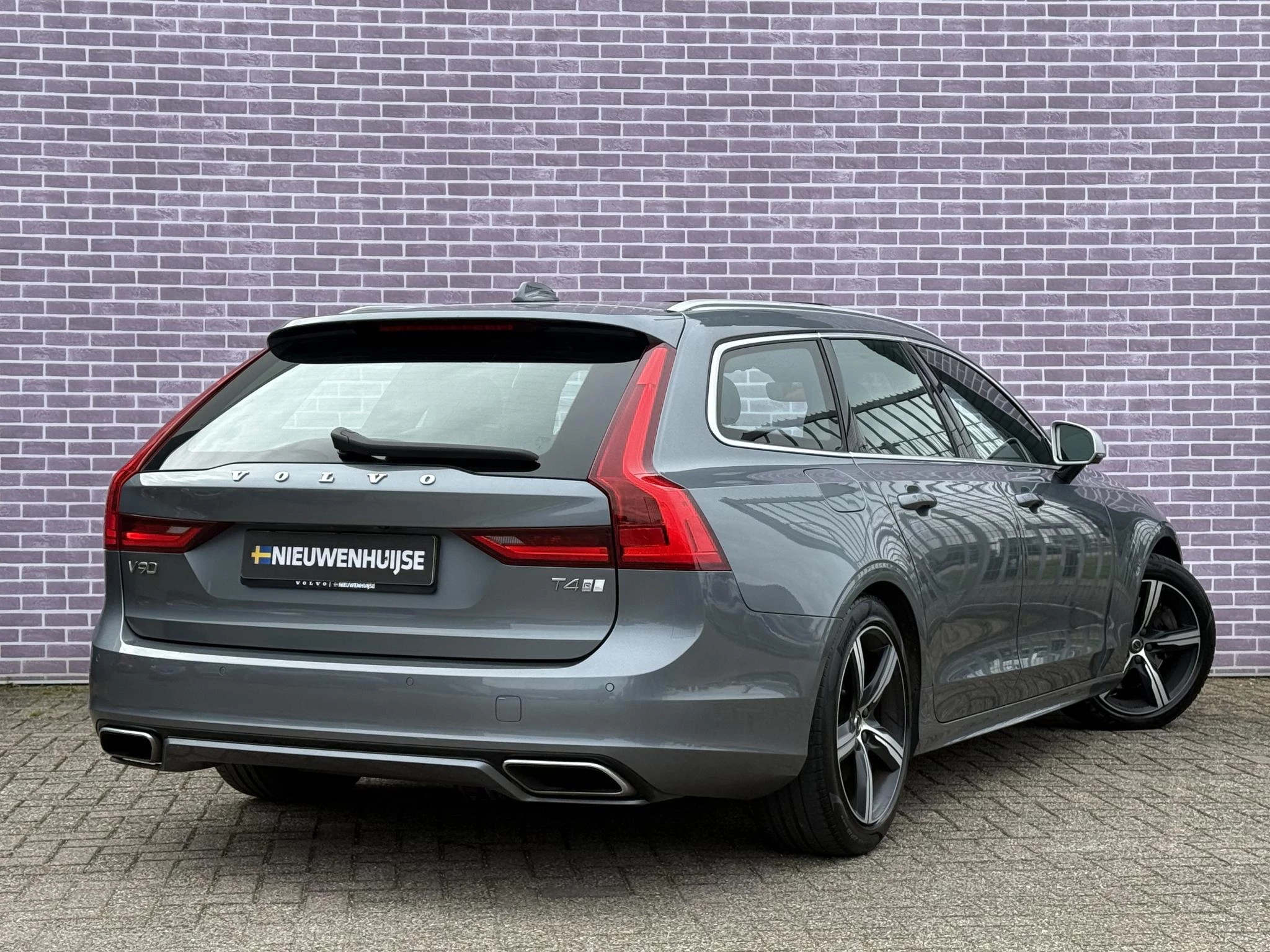 Hoofdafbeelding Volvo V90