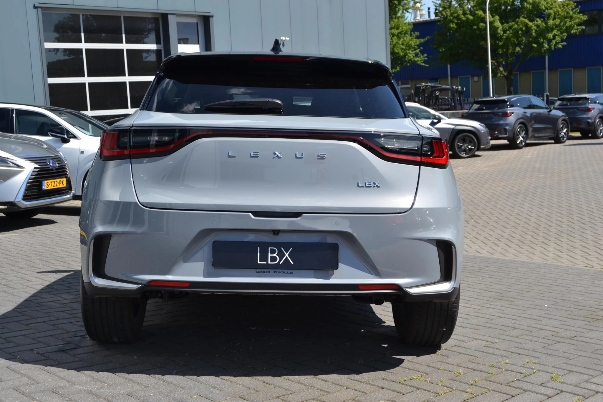 Hoofdafbeelding Lexus LBX