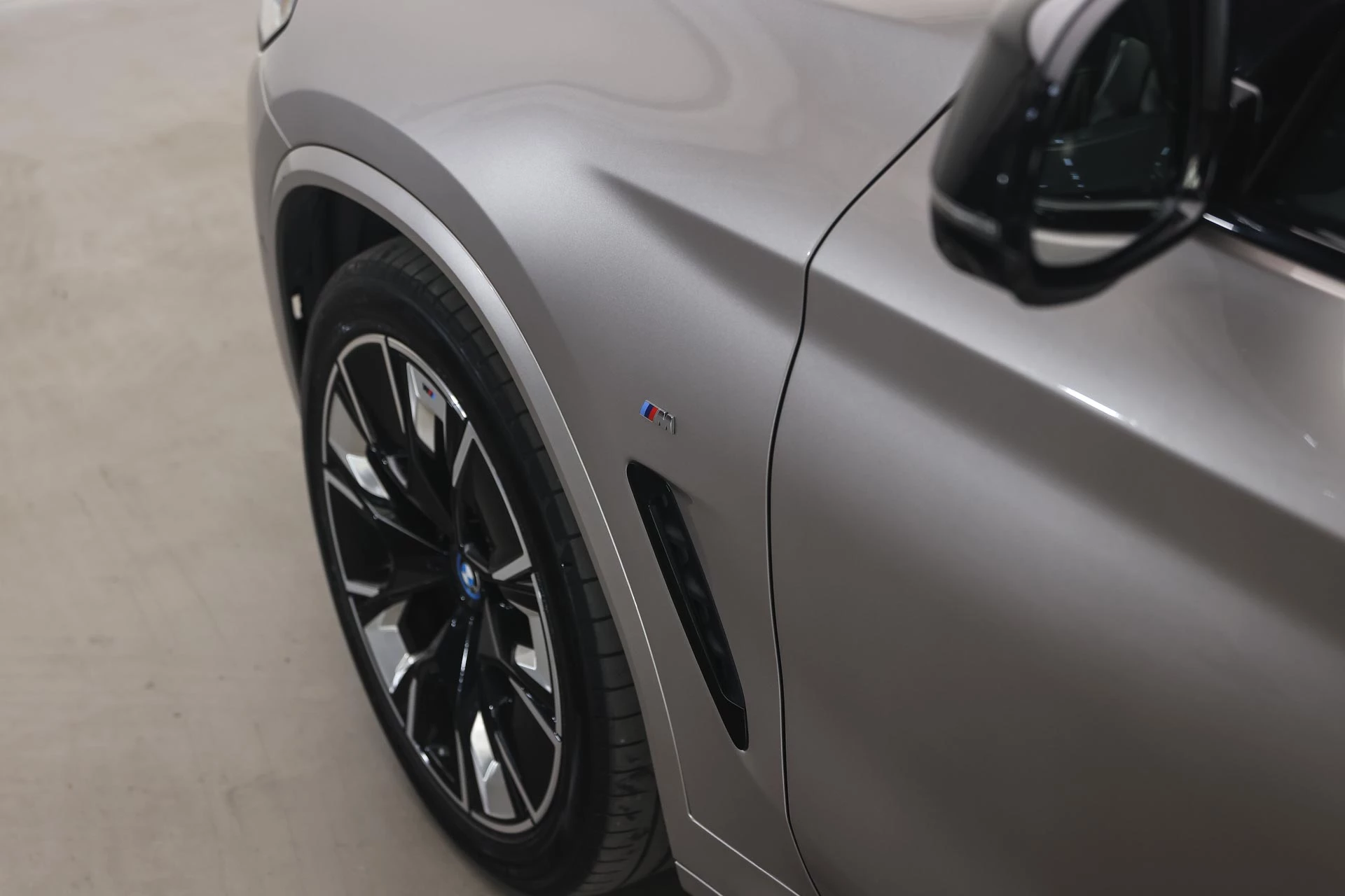 Hoofdafbeelding BMW iX3