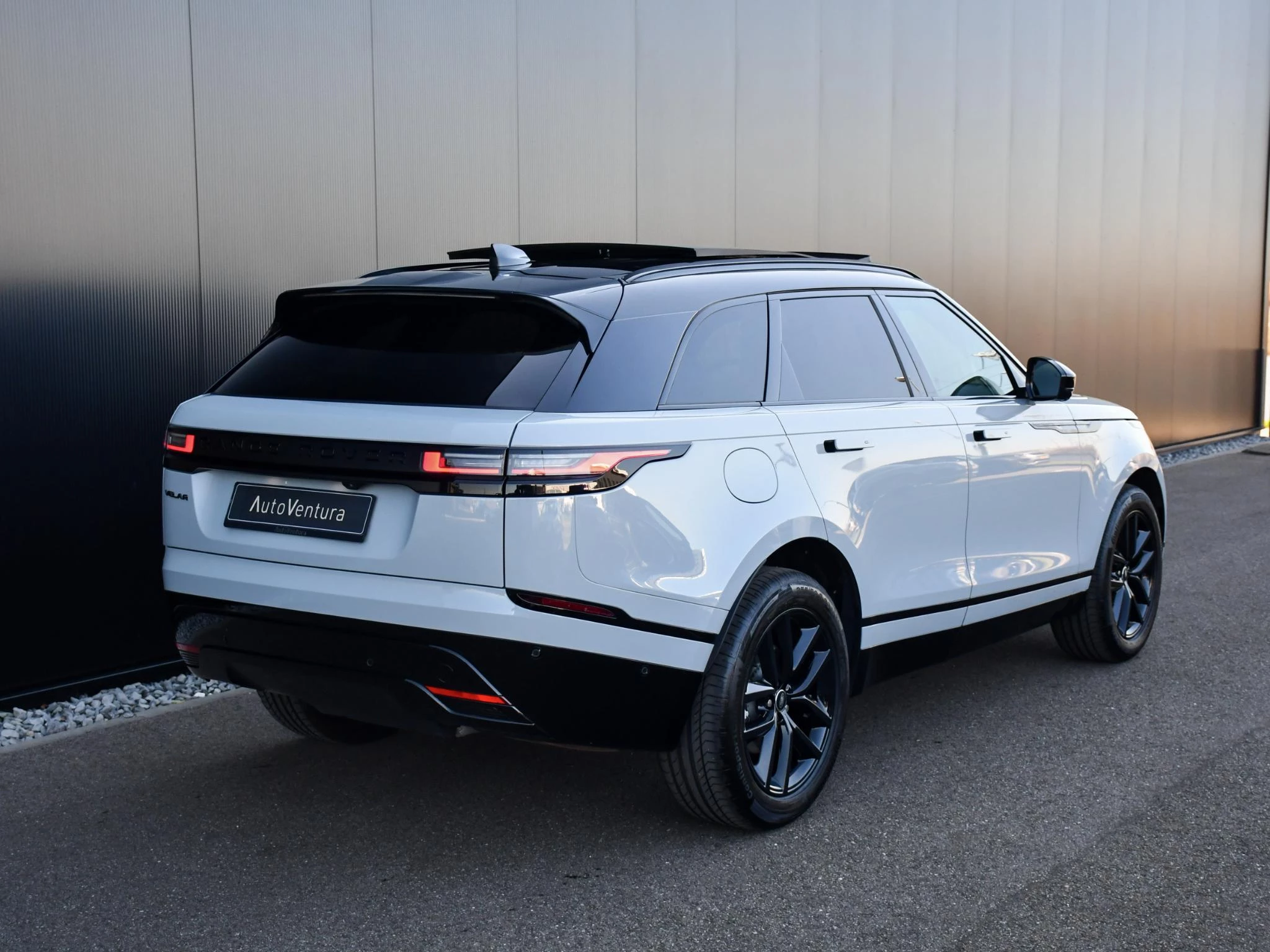 Hoofdafbeelding Land Rover Range Rover Velar
