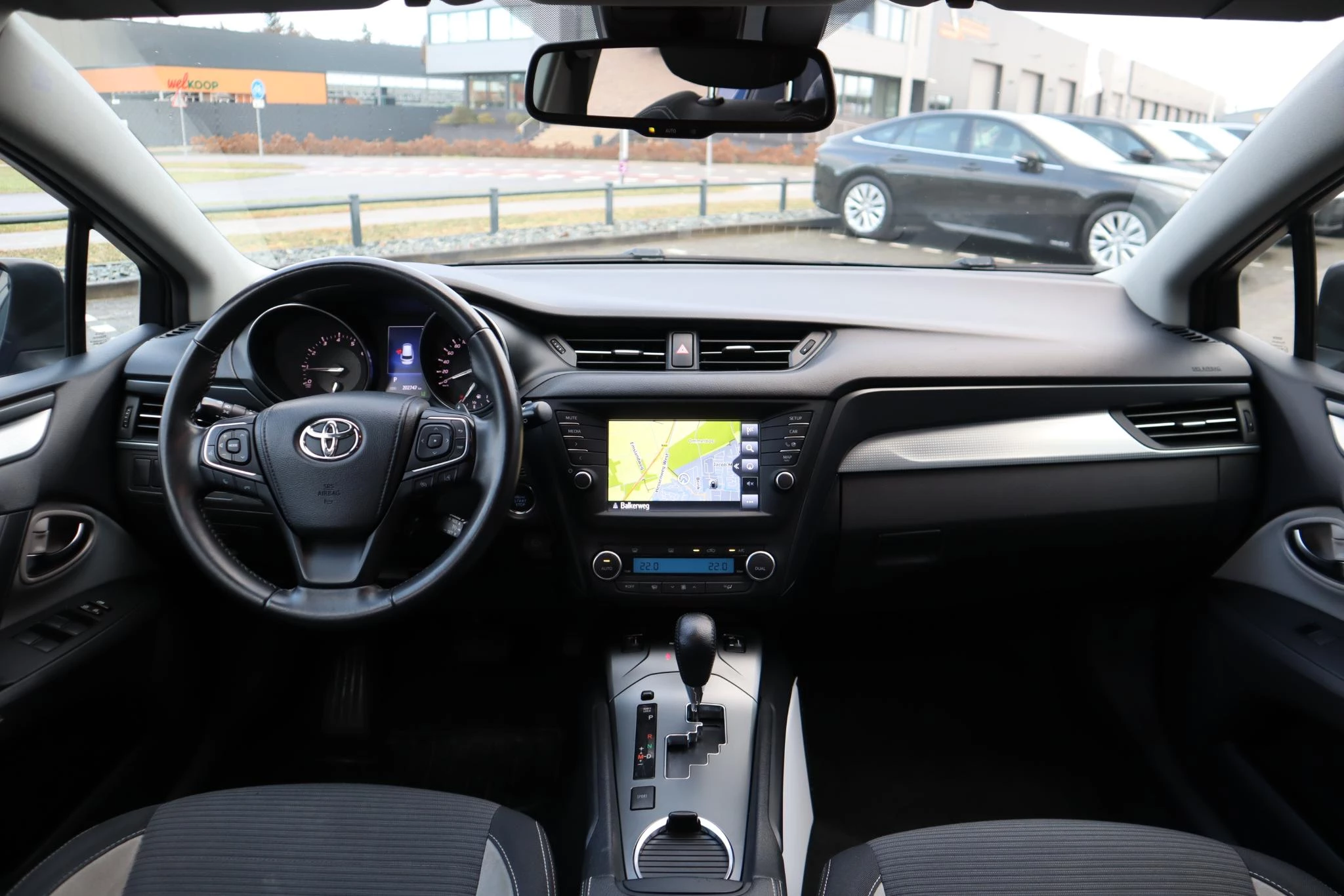 Hoofdafbeelding Toyota Avensis