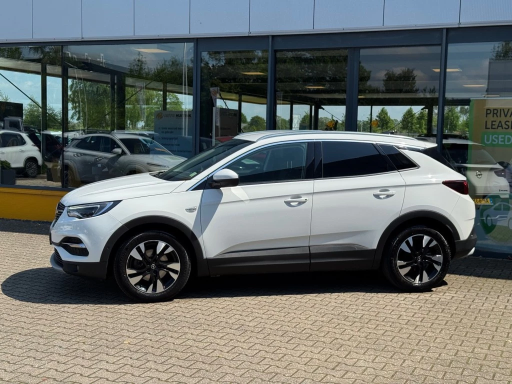Hoofdafbeelding Opel Grandland X