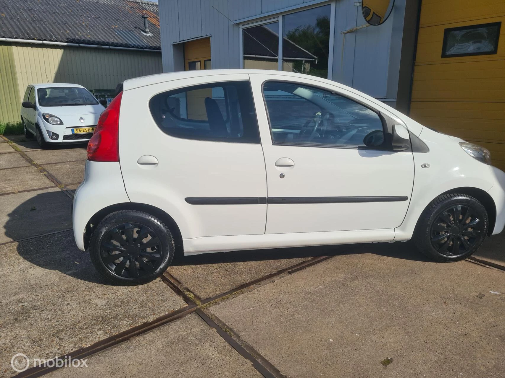 Hoofdafbeelding Peugeot 107