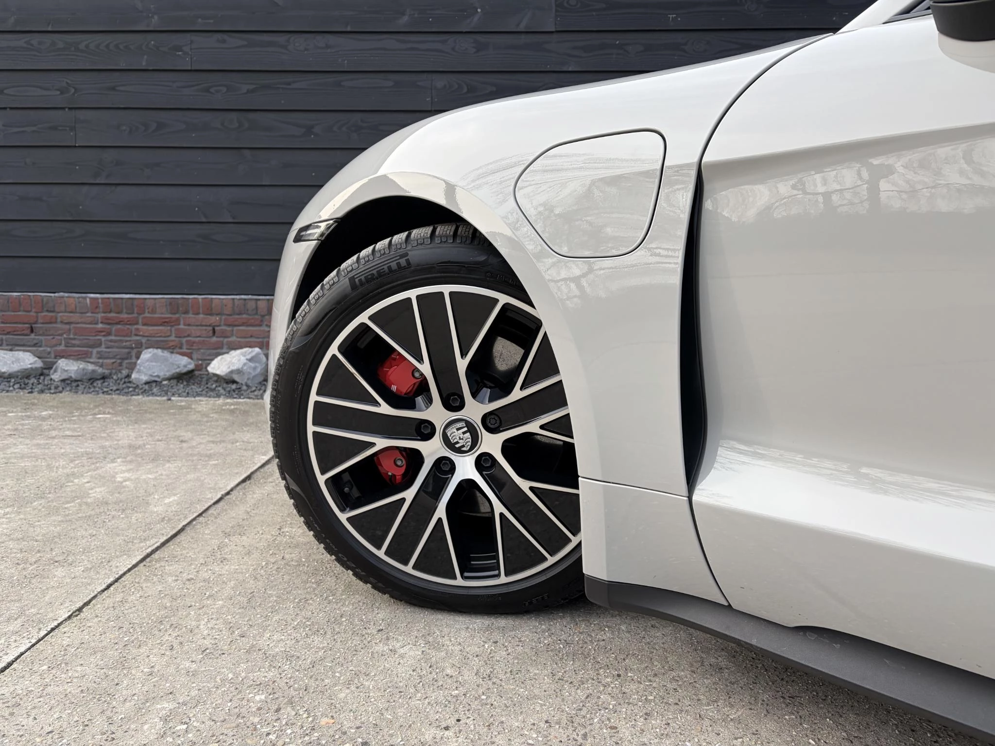 Hoofdafbeelding Porsche Taycan