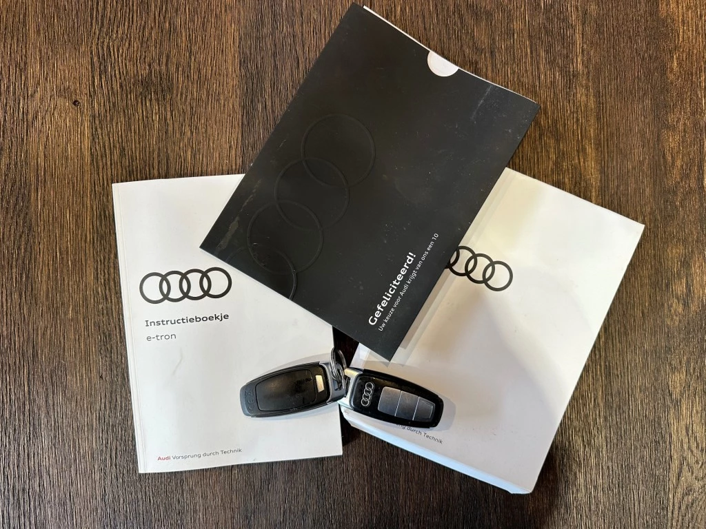 Hoofdafbeelding Audi e-tron