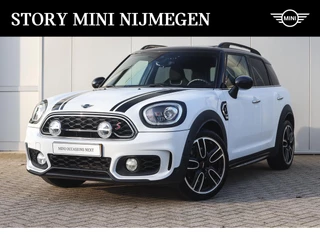 MINI Countryman Cooper S JCW Automaat / Panoramadak / JCW Sportstoelen / Achteruitrijcamera / Active Cruise Control / LED / Active Cruise Control  / Comfort Access