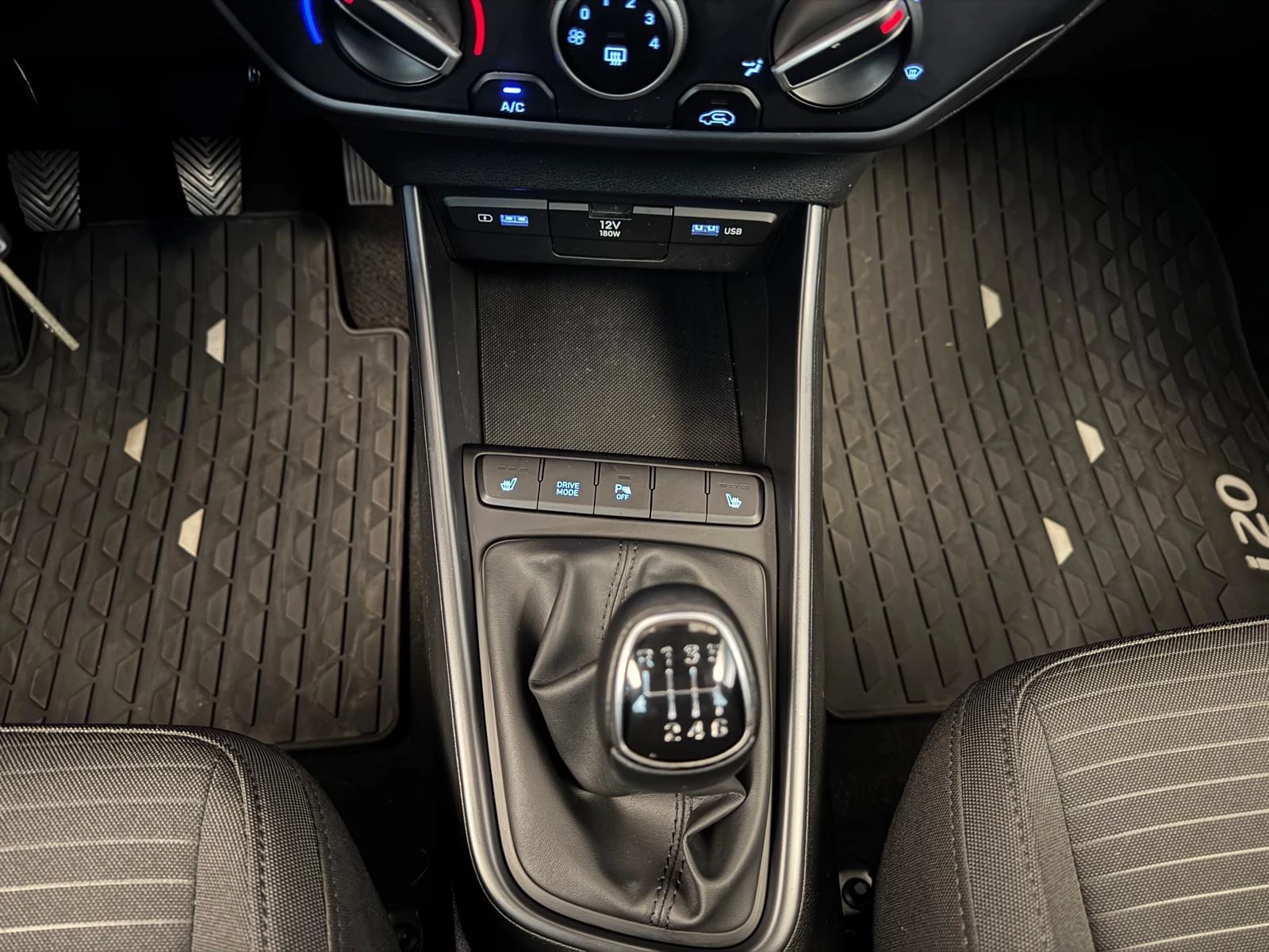 Hoofdafbeelding Hyundai i20