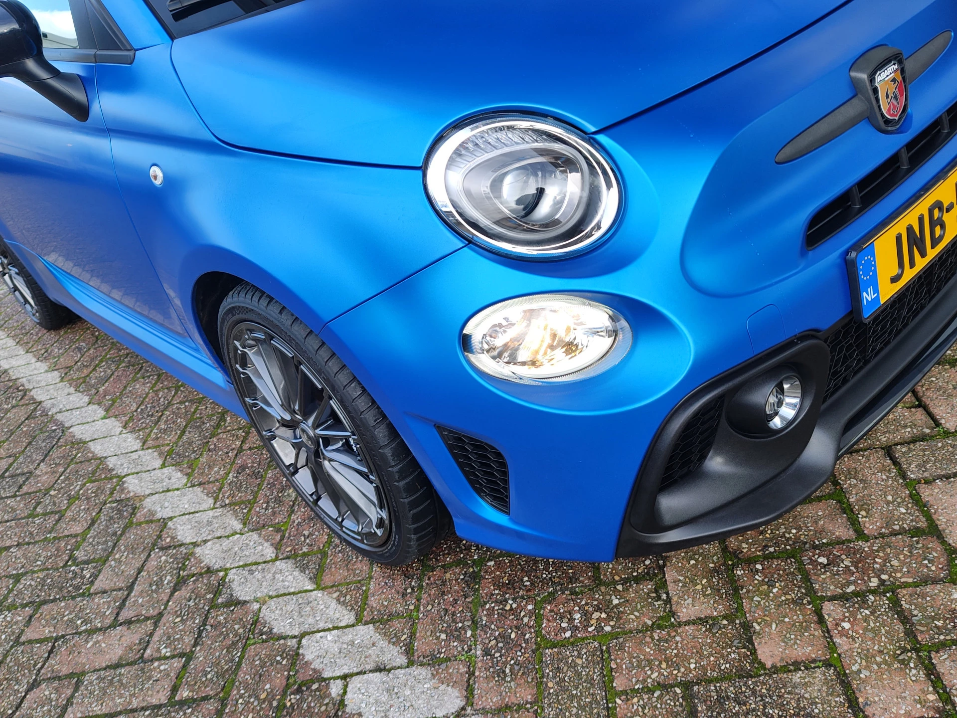 Hoofdafbeelding Abarth 695