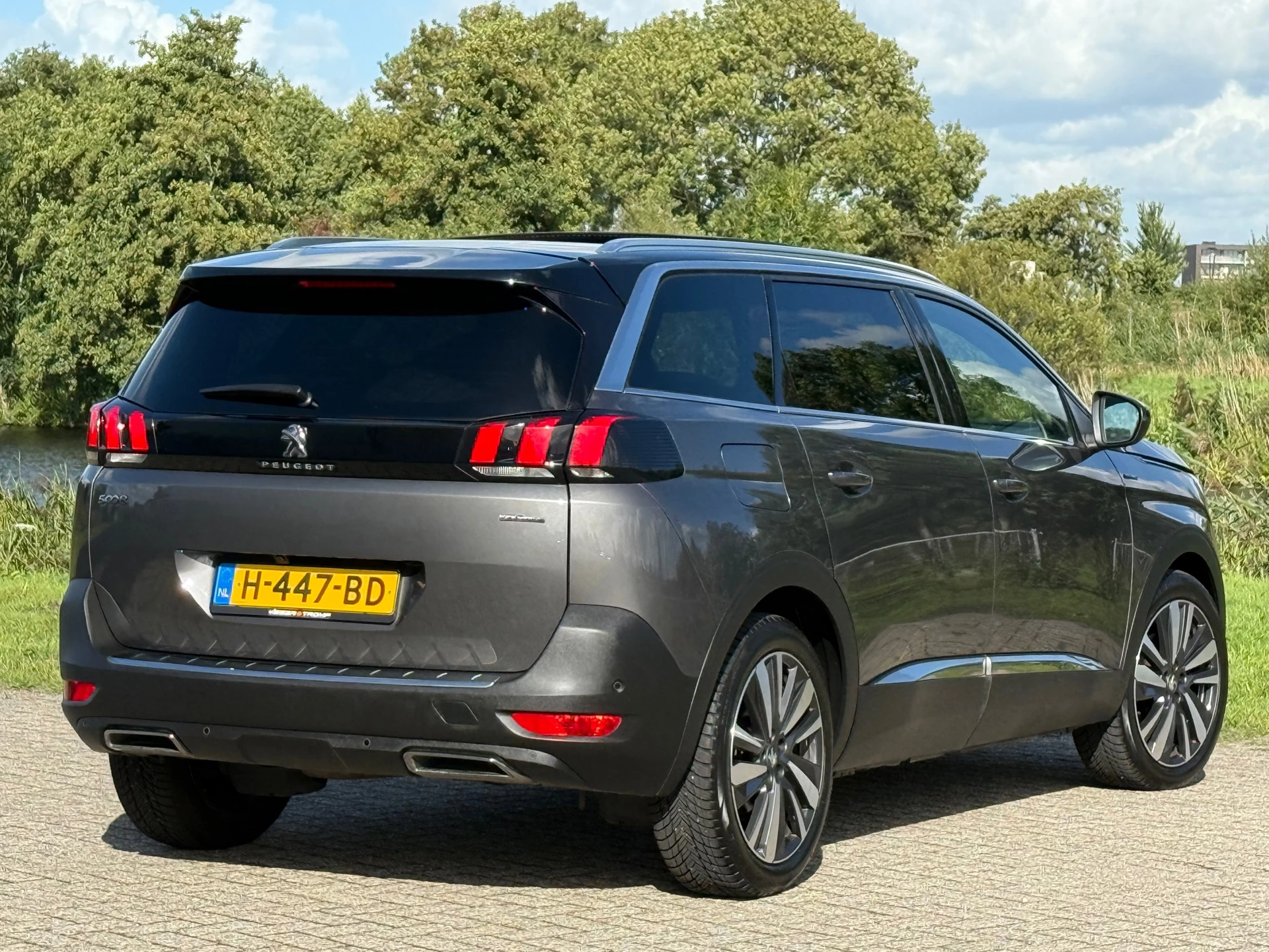 Hoofdafbeelding Peugeot 5008