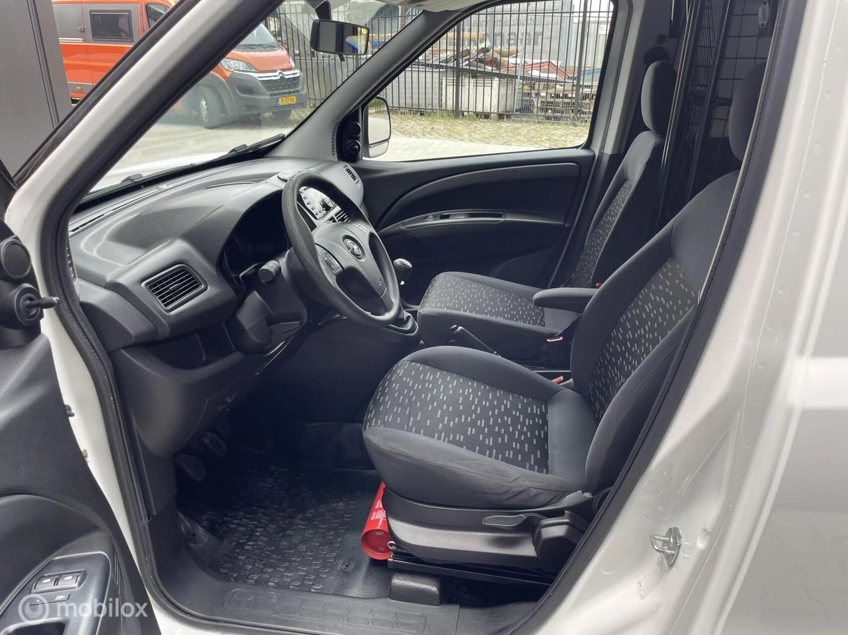 Hoofdafbeelding Opel Combo