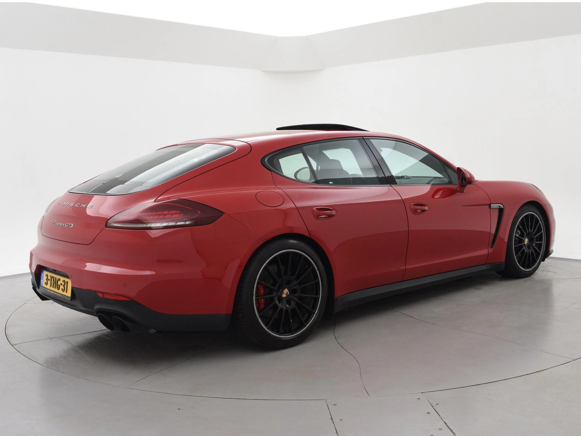 Hoofdafbeelding Porsche Panamera