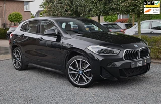 BMW X2 XDrive25e Executive M-Sport 220 PK Dealer o.h Head-Up Camera Leder LED 19''