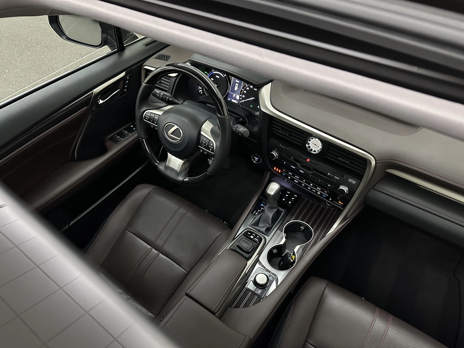 Hoofdafbeelding Lexus RX