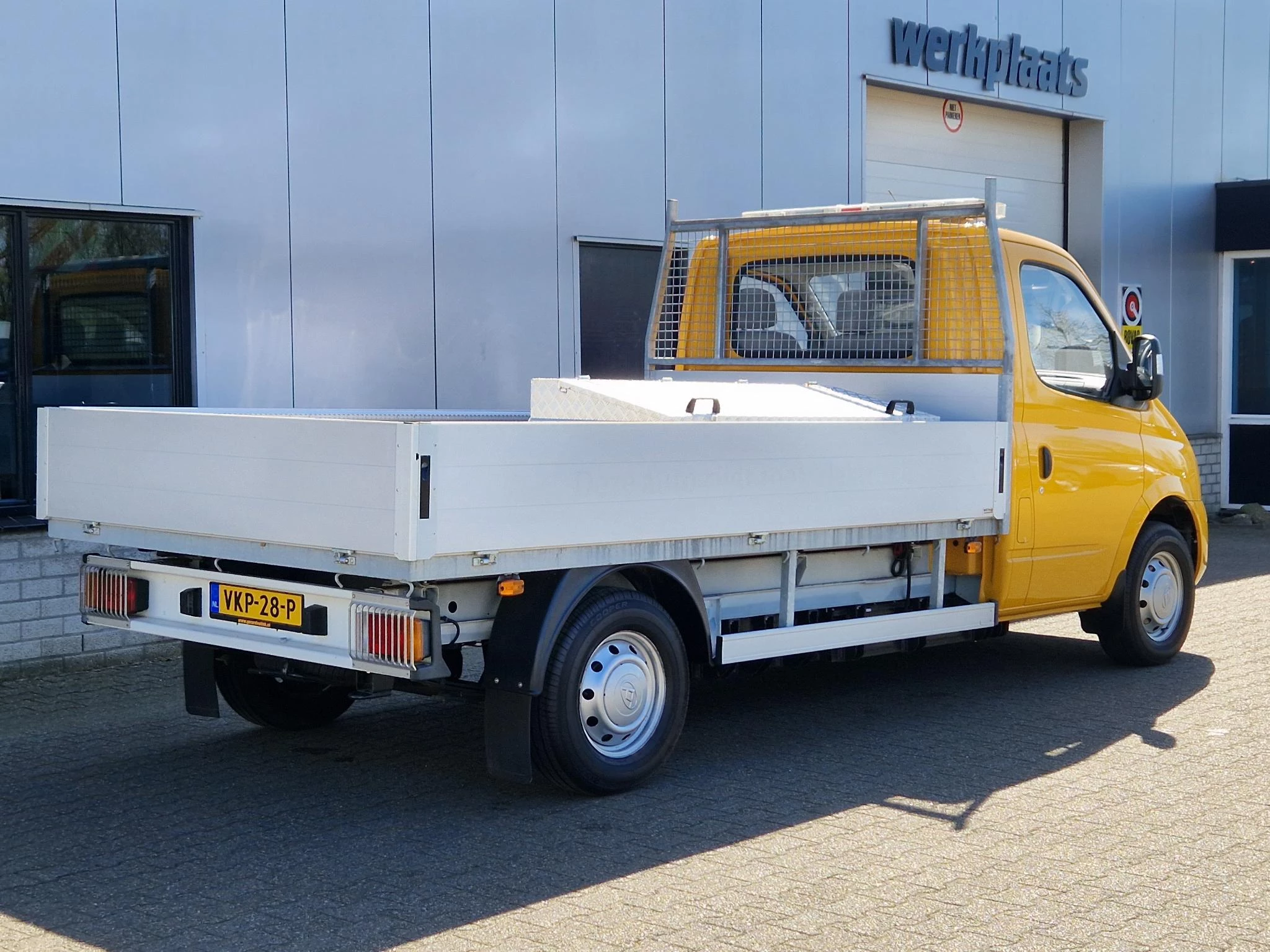 Hoofdafbeelding Maxus EV80