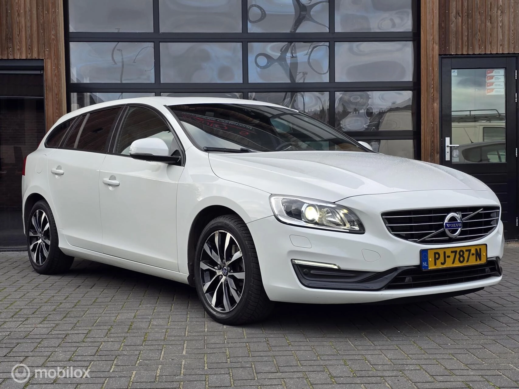 Hoofdafbeelding Volvo V60