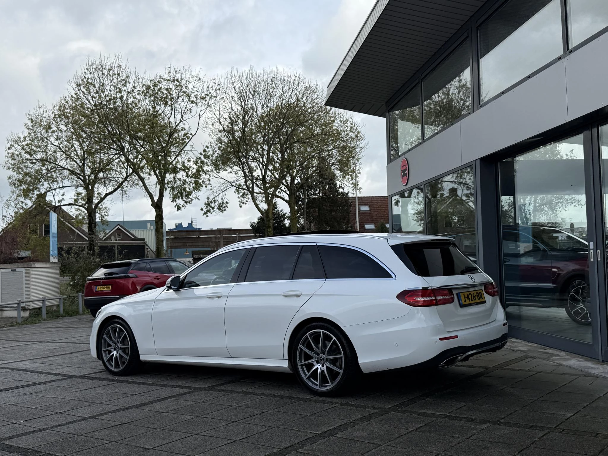 Hoofdafbeelding Mercedes-Benz E-Klasse