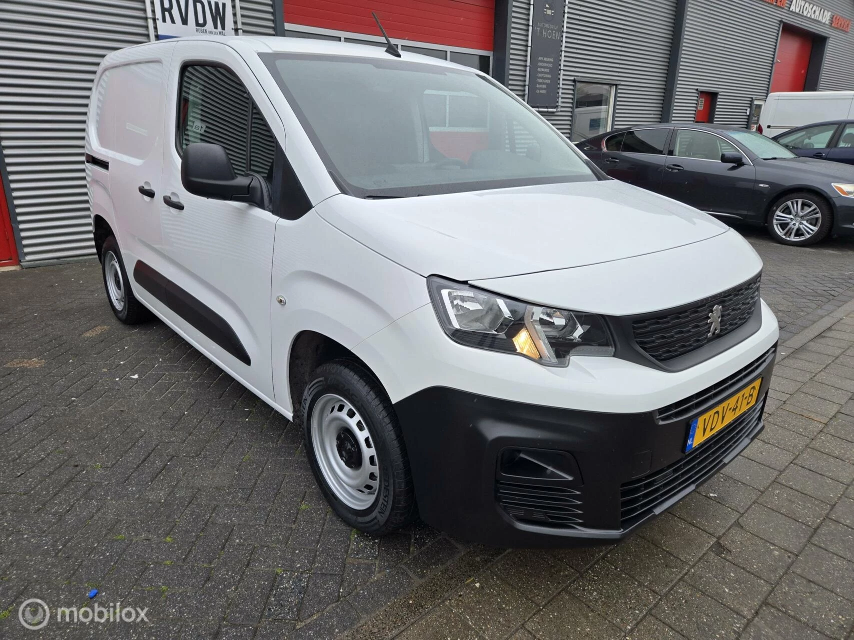 Hoofdafbeelding Peugeot Partner