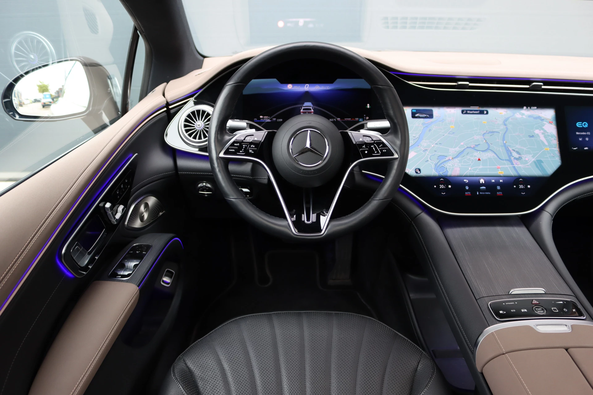 Hoofdafbeelding Mercedes-Benz EQS