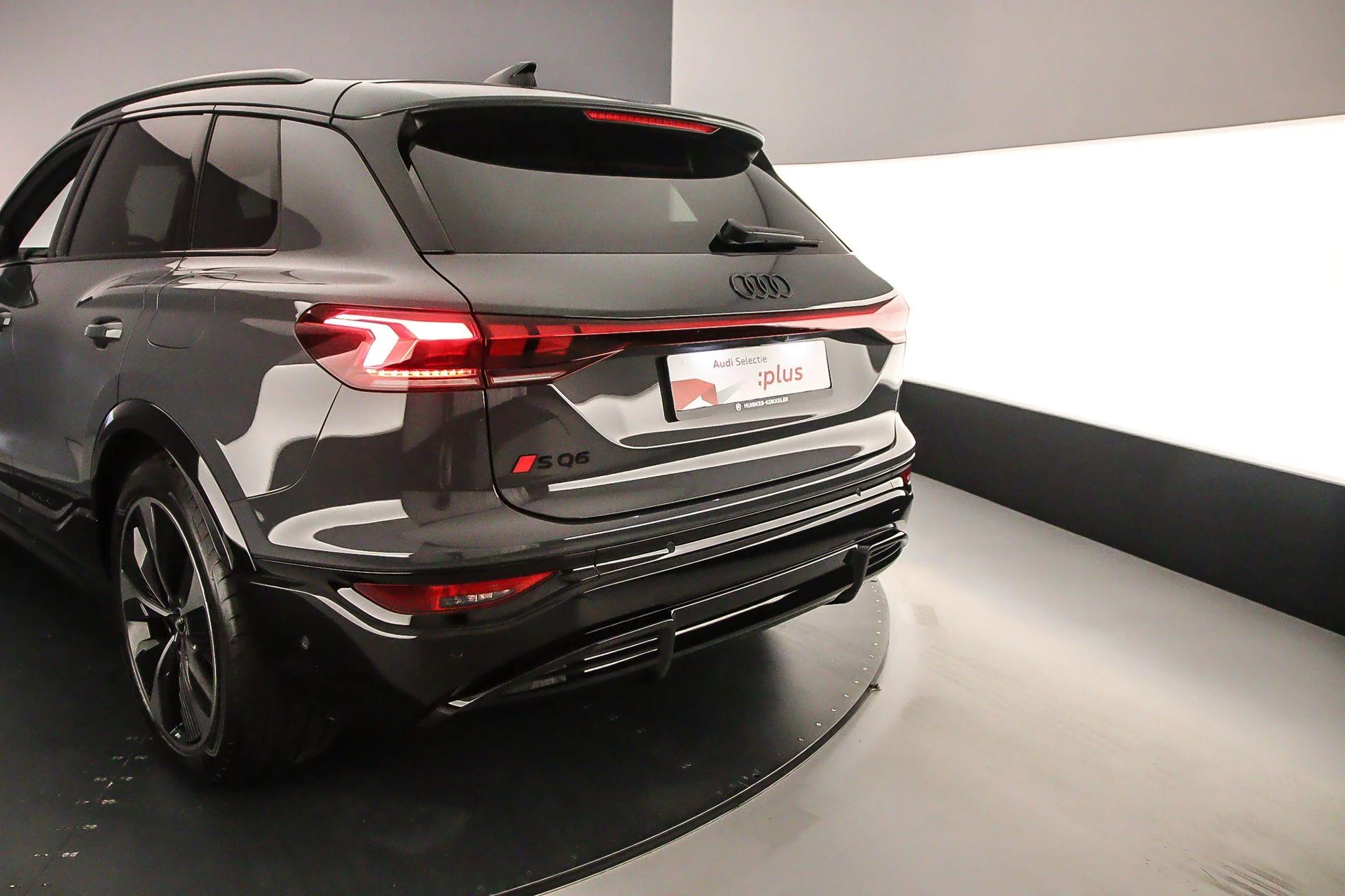 Hoofdafbeelding Audi SQ6