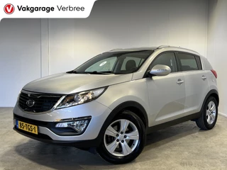 Kia Sportage 2.0 X-ecutive Plus Pack | Lichtmetalen Velgen 17" | Cruise Control | Lederen/Stoffen Bekleding | Parkeersensoren Achter | Airco |