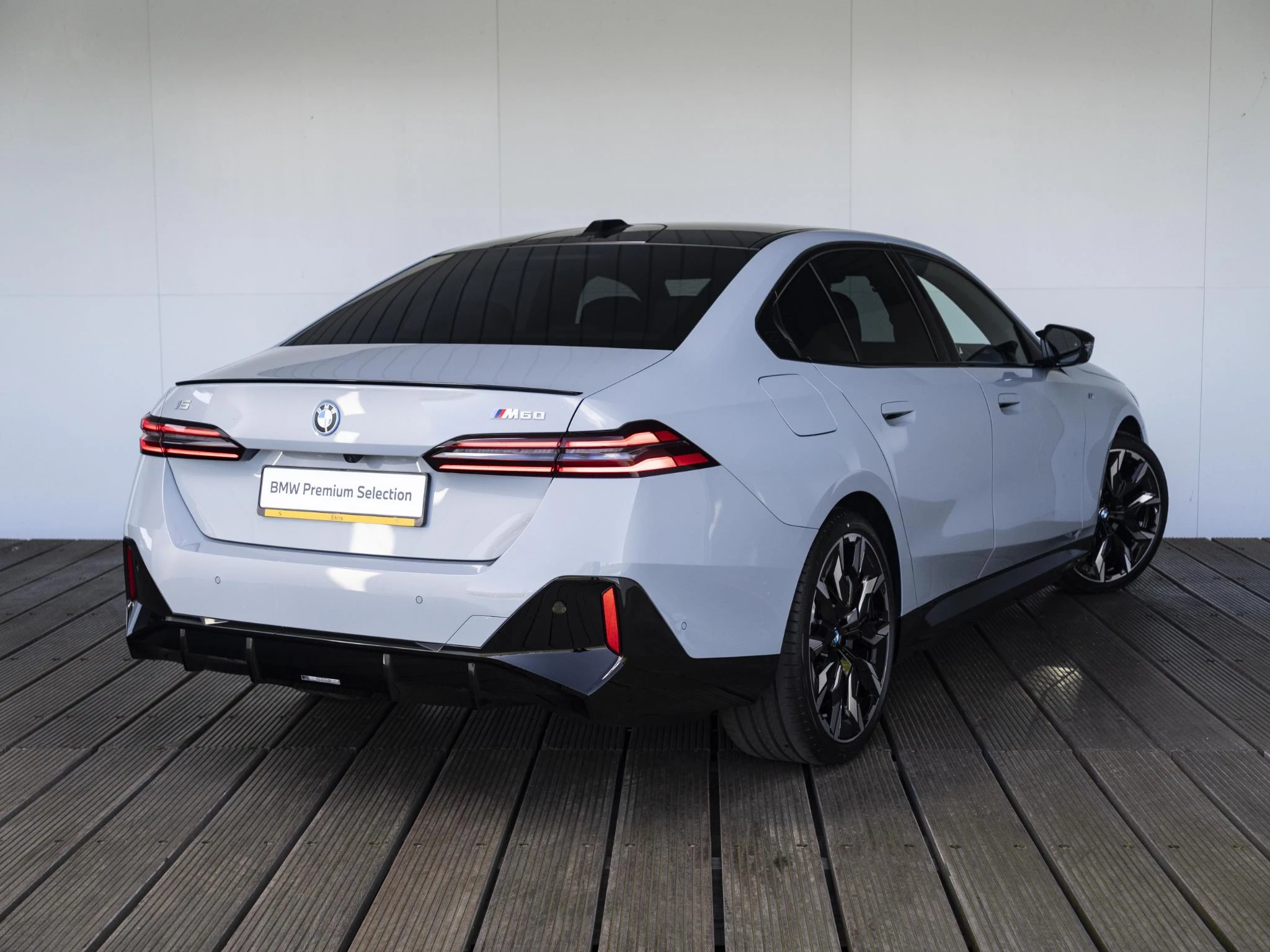 Hoofdafbeelding BMW i5