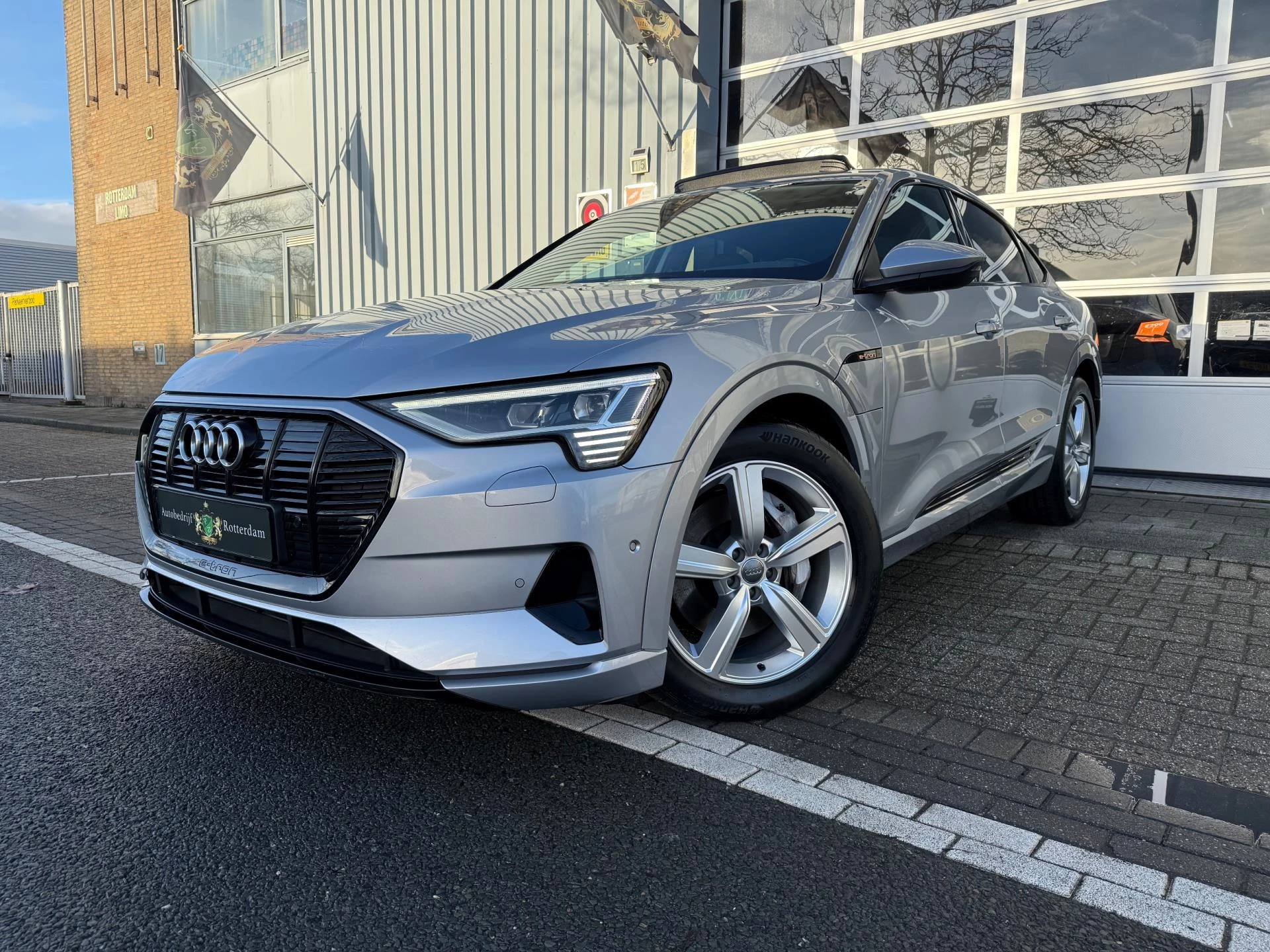 Hoofdafbeelding Audi e-tron