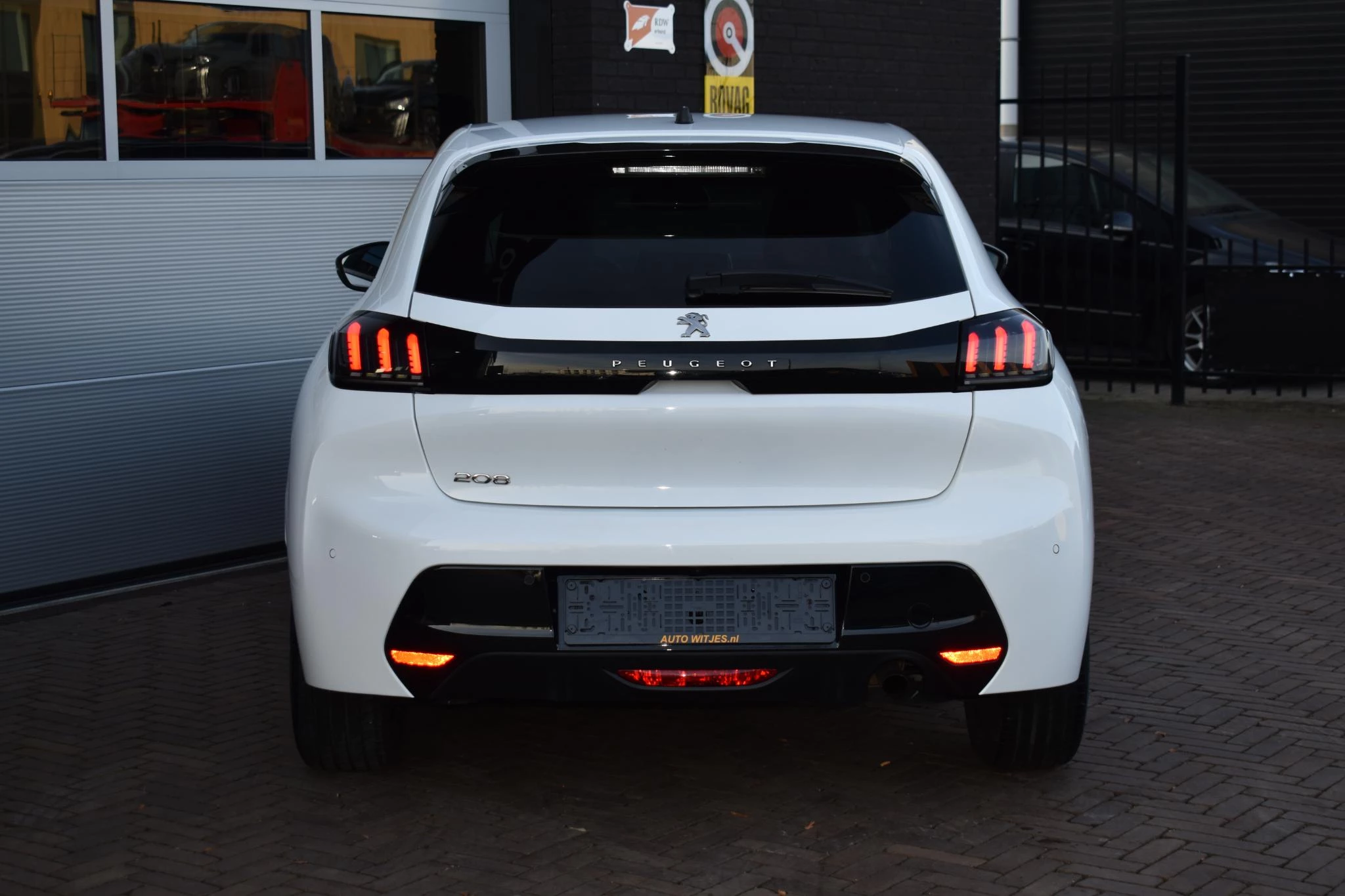 Hoofdafbeelding Peugeot 208